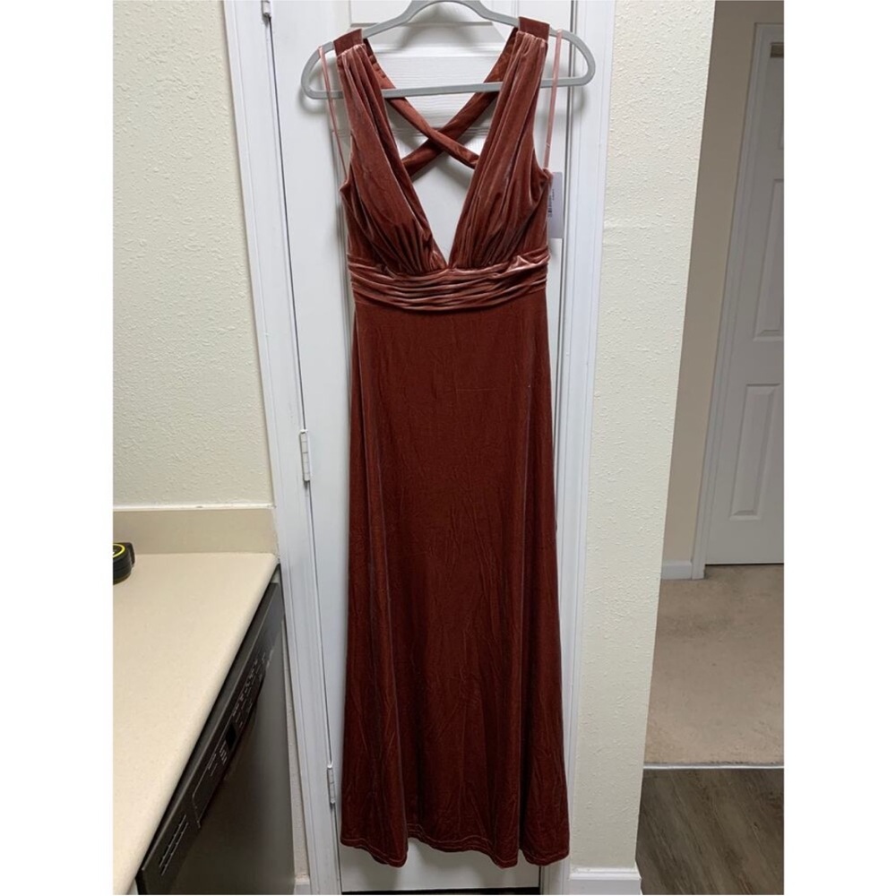 Revelry Dylan Velvet Terracotta Bridesmaid Maxi Dress Size 8 - Picture 4 of 7